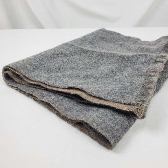 Sol Unisex Gray Rectangle Scarf Baby Alpaca Winter Fringeless Neck Warmer - Picture 2 of 10